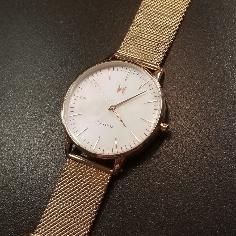 MVMT Womne's Watch - Brand New